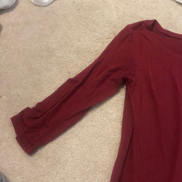 Red Top - Picture 3 of 7